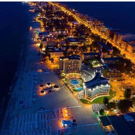 Mamaia Central Apartments 外观 照片